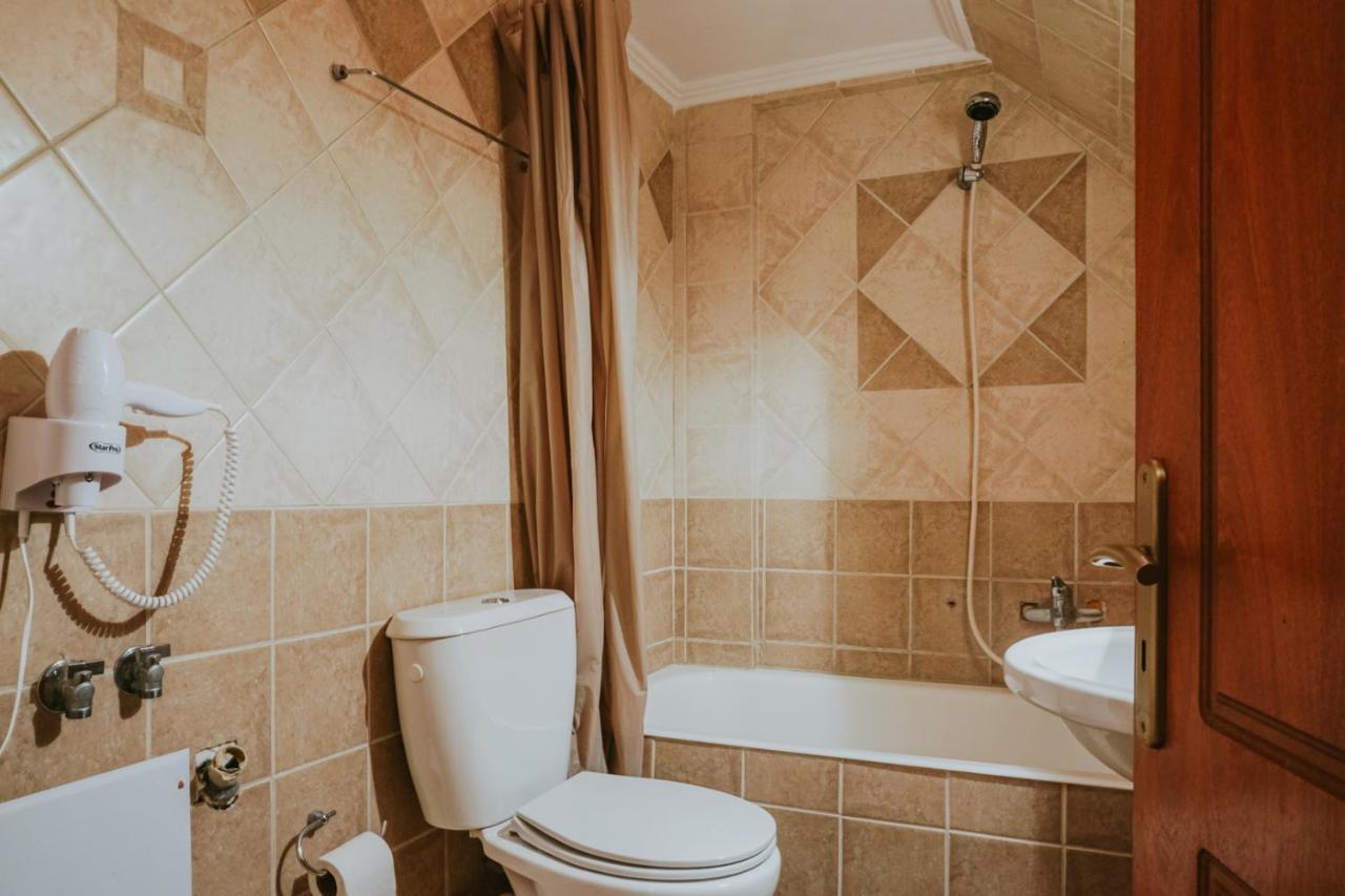 Mezonetes Helmos Apartment Ano Lousoi Ngoại thất bức ảnh